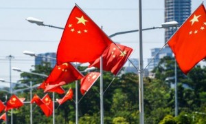 前线激战后方抓奸，俄罗斯传出大捷报，给中国敲响一记震耳警钟