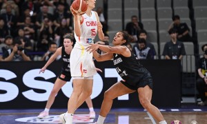 亚洲杯-中国女篮34分狂胜新西兰 小组头名晋级4强