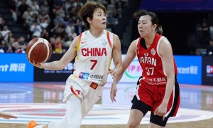 空砍！杨舒予19分杨力维7+9 奋力表现仍无力回天